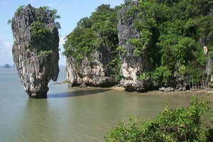 Khao Phing Kan (James Bond Island)